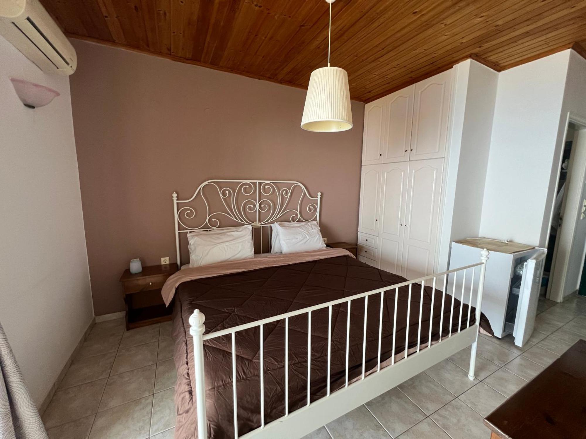 Готель La Casa D' Irene (Adults Only) Айос-Нікітас Екстер'єр фото
