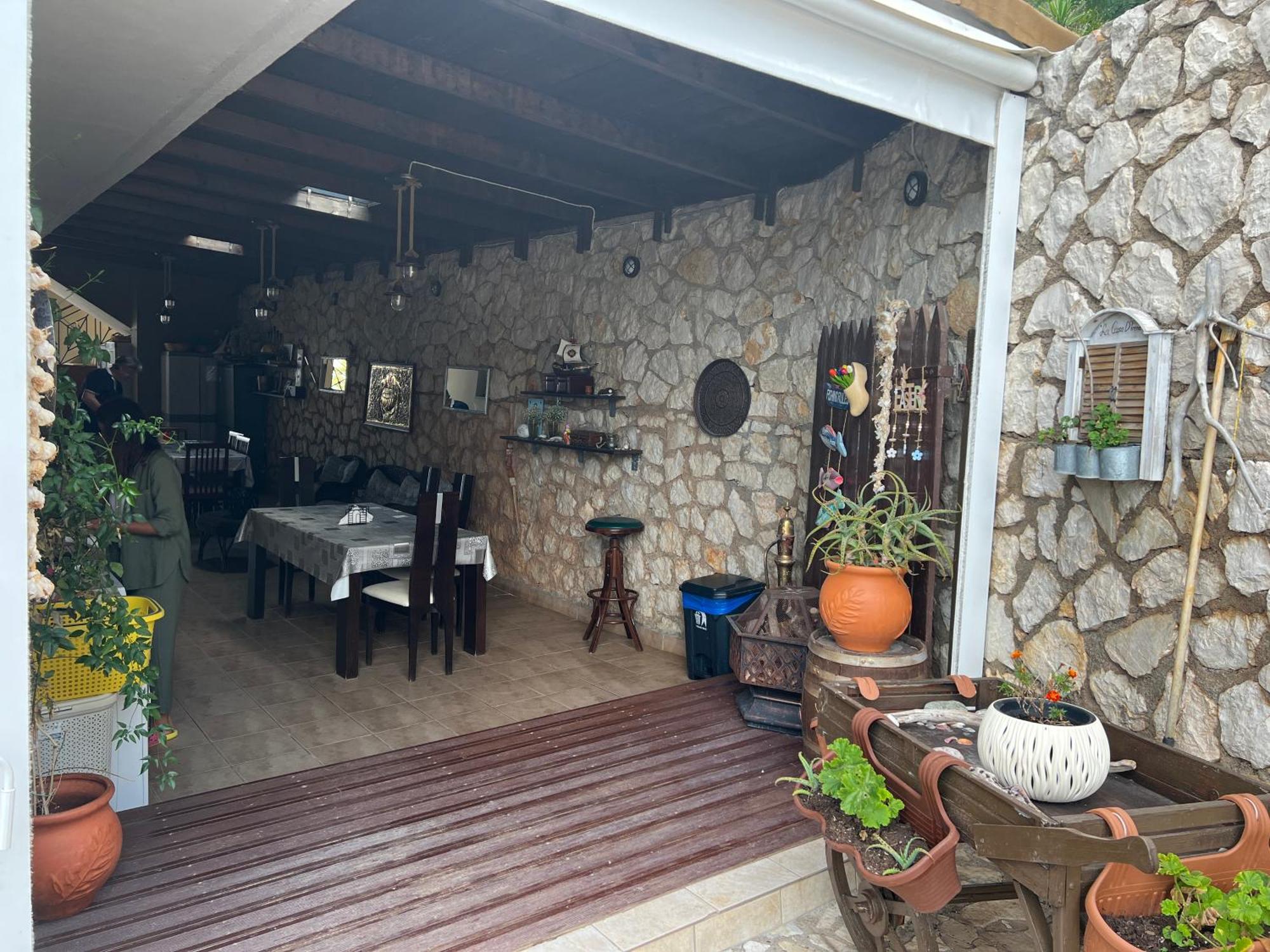 Готель La Casa D' Irene (Adults Only) Айос-Нікітас Екстер'єр фото